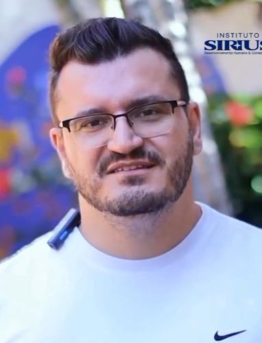 VITOR BARBALHO - CEO FUNDADOR  